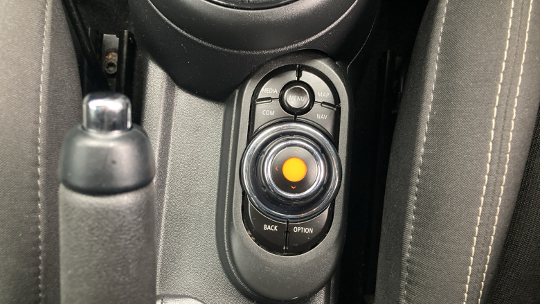 MINI Hatchback 1.5 Cooper Sport II 5dr Auto Petrol Hatchback